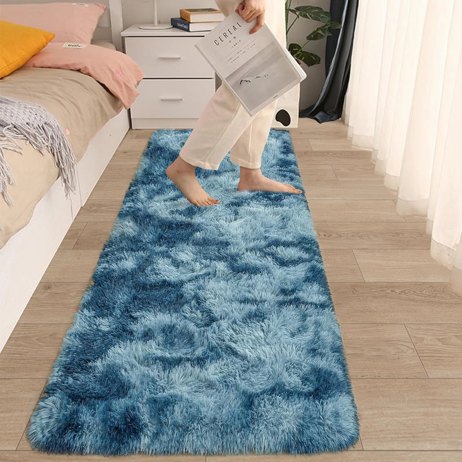 2x6 ft Soft Runner Rugs for Bedroom Living Room Plush Fluffy Rug Blue Shag Rug Carpet Non Slip Washable for Nursery Dorm Fuzzy Bedside Rug Runner for Kids Girls Room Home Decor