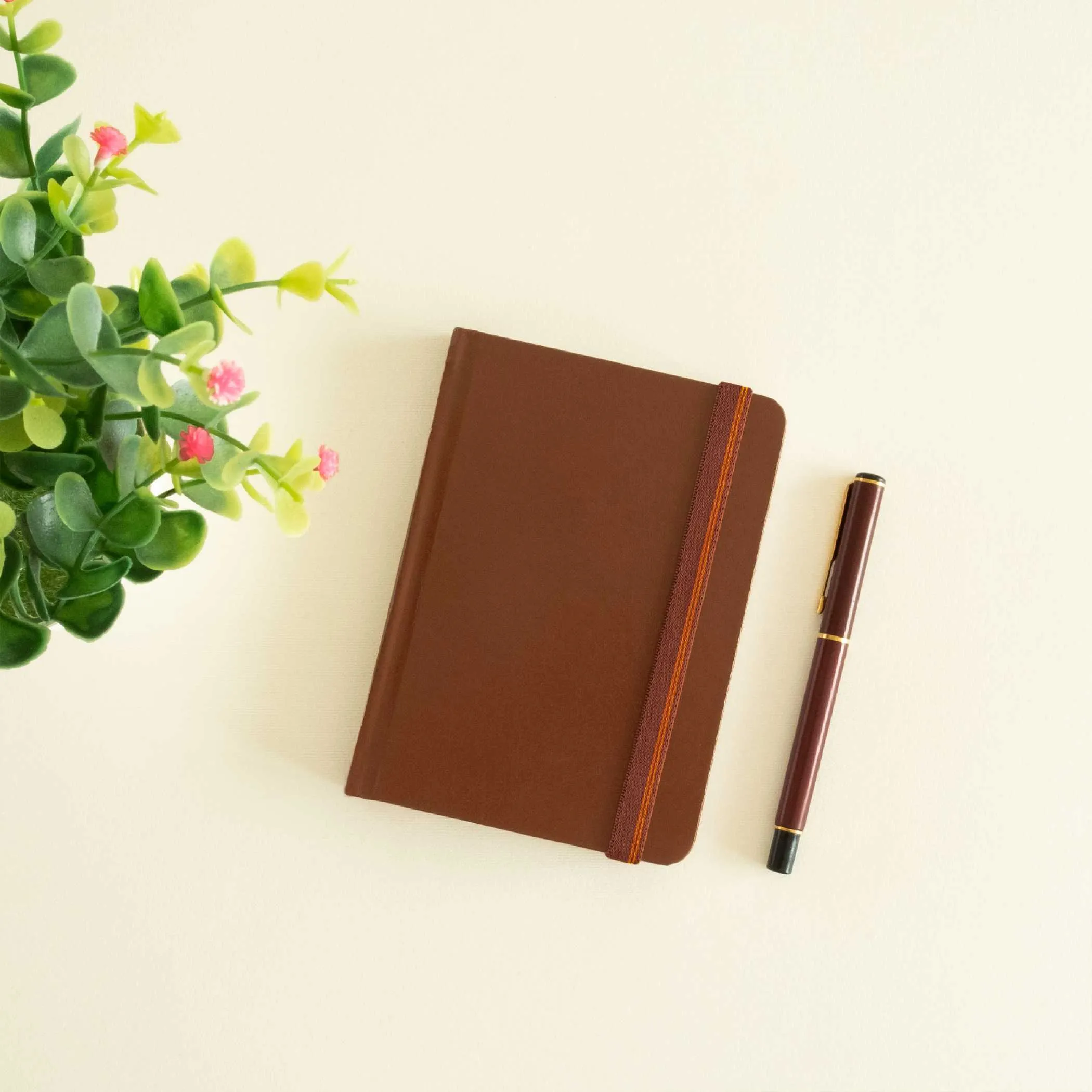 A6 - CLASSIC NOTEBOOK - HARDCOVER