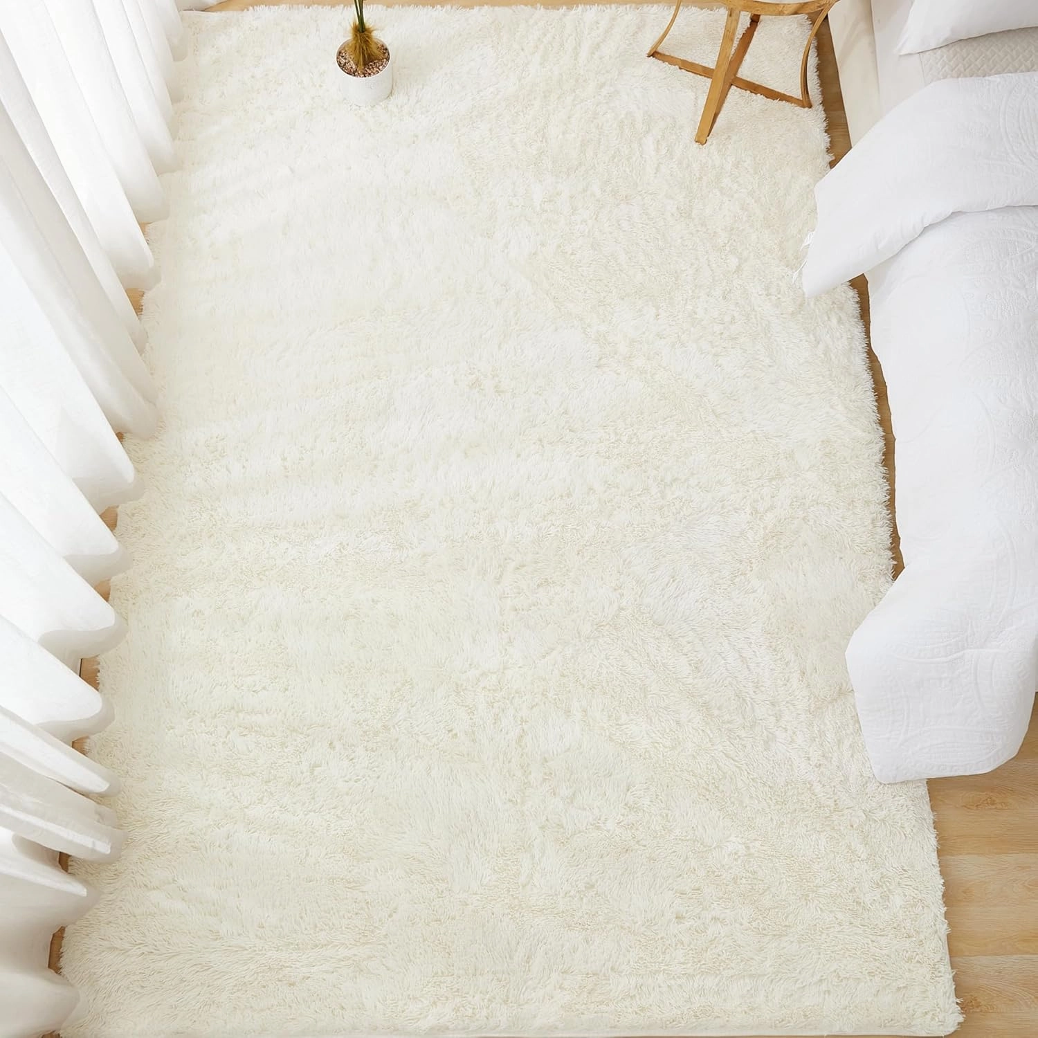 Andency 6x9 Shag Area Rug for Living Room, Cream Soft Fuzzy Plush Indoor Carpets for Bedroom, Non Skid Fluffy Faux Fur Rug for Room