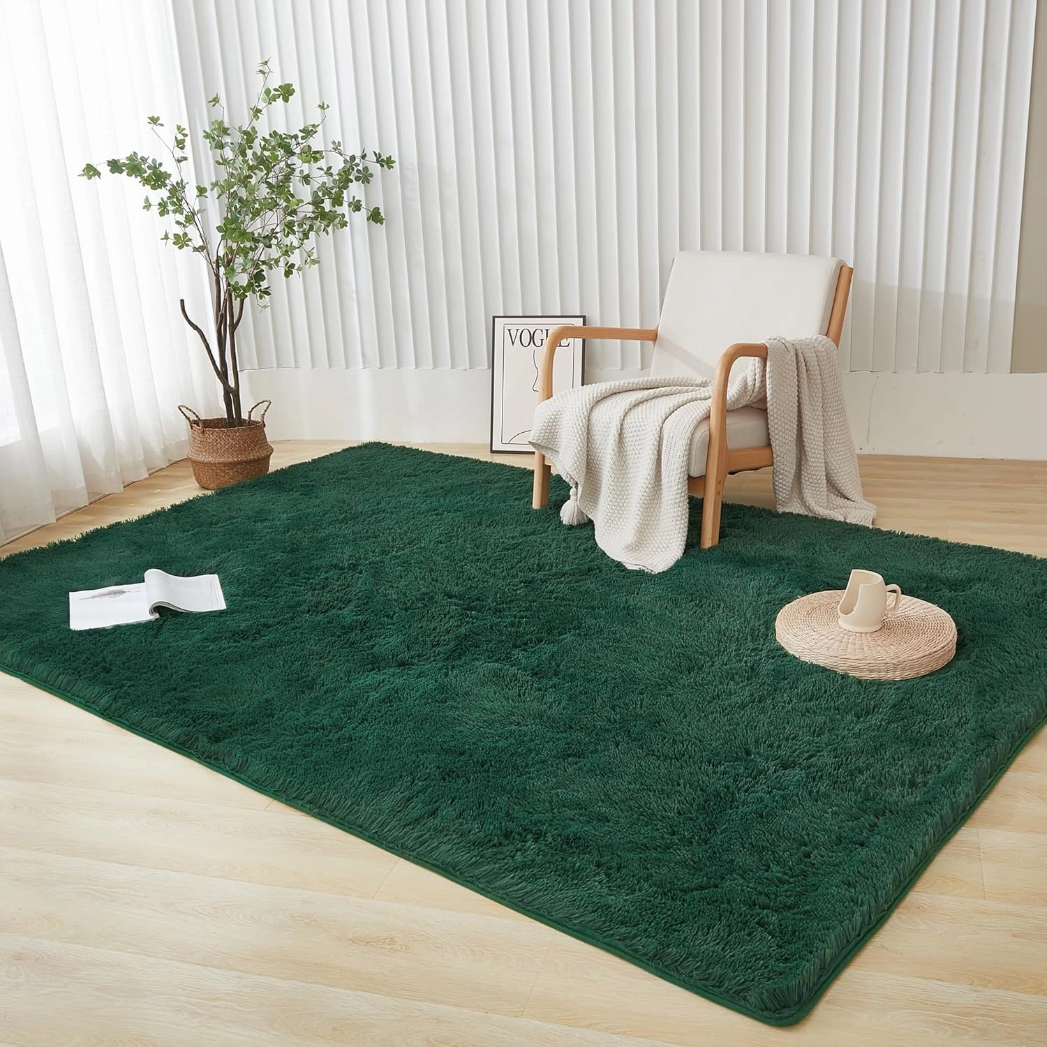 Andency 6x9 Shag Area Rug for Living Room, Emerald Green Soft Fuzzy Plush Indoor Carpets for Bedroom, Non Skid Fluffy Faux Fur Rug for Room