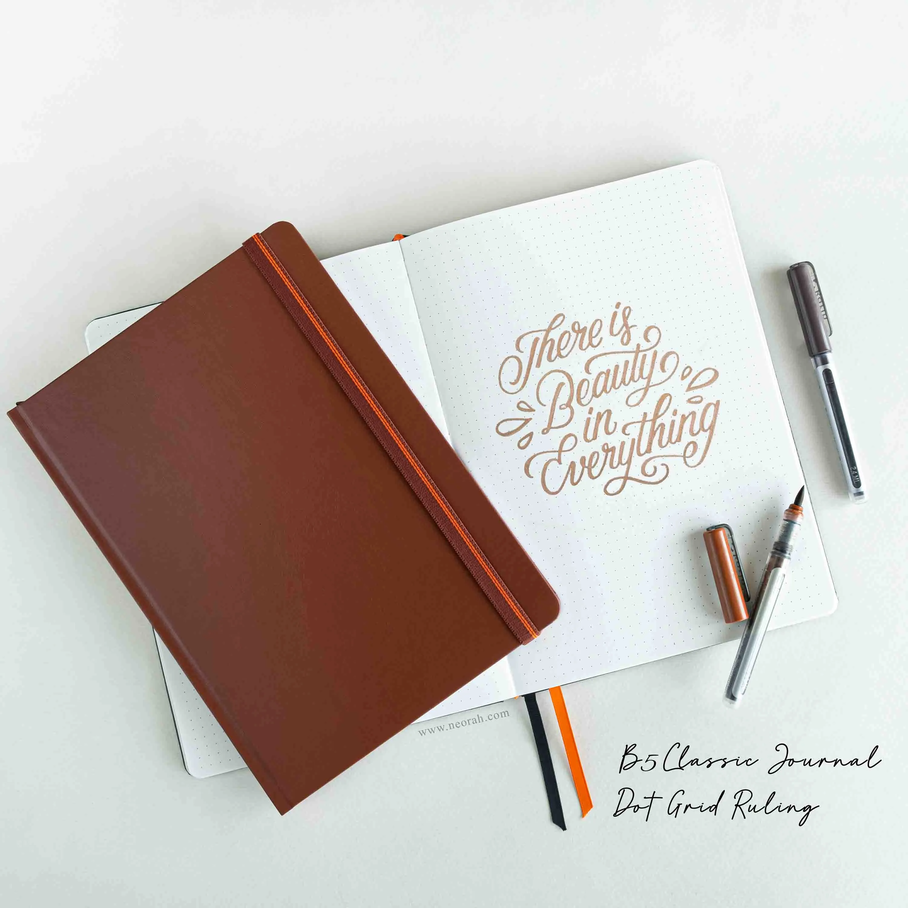 B5 - CLASSIC NOTEBOOK - HARDCOVER