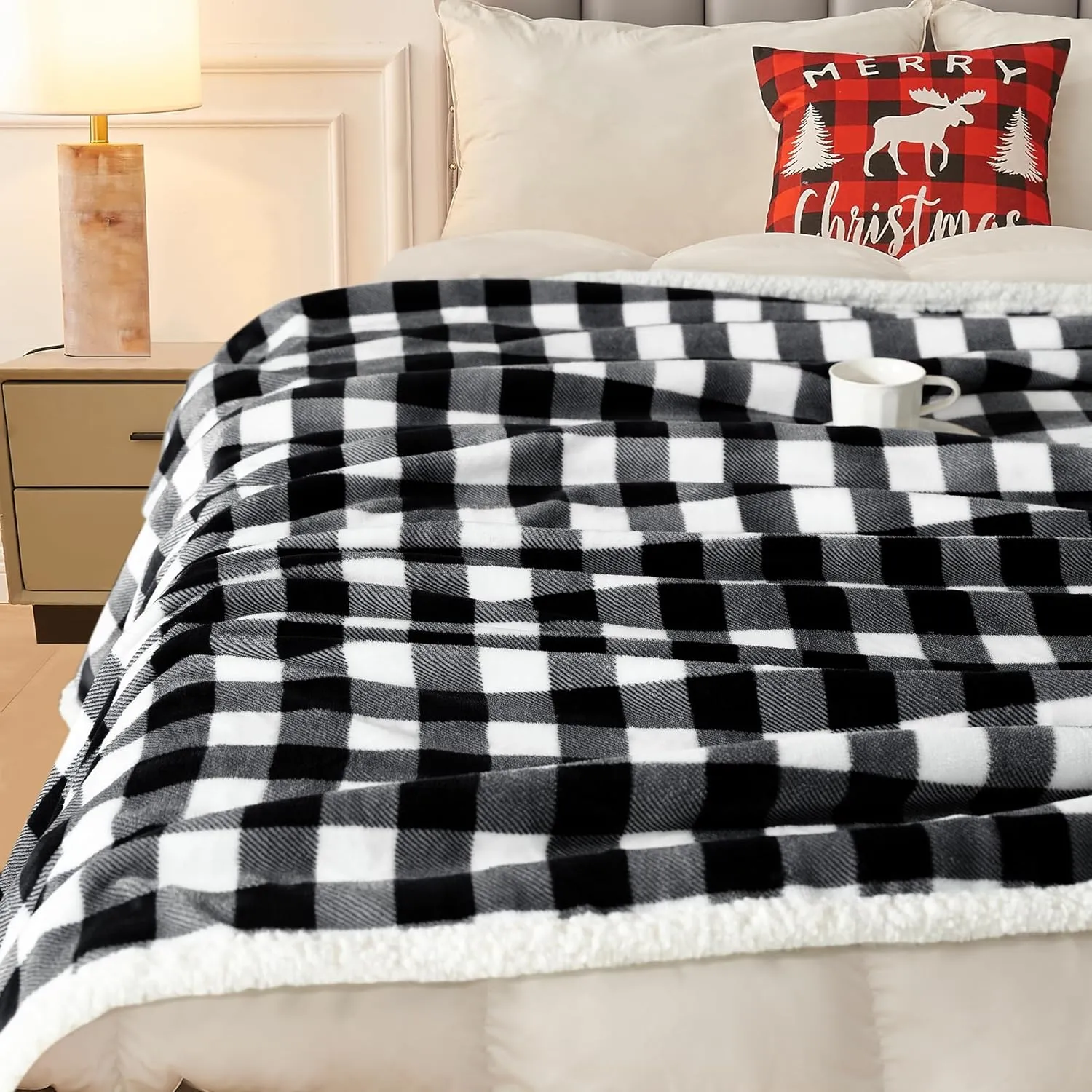BEAUTEX Sherpa Fleece Flannel Throw Blanket, Super Soft Warm Buffalo Plaid Plush Blankets and Throws, Lightweight Cozy Fuzzy Blanket for Couch Sofa Bed (Black, Throw 50" x 60")