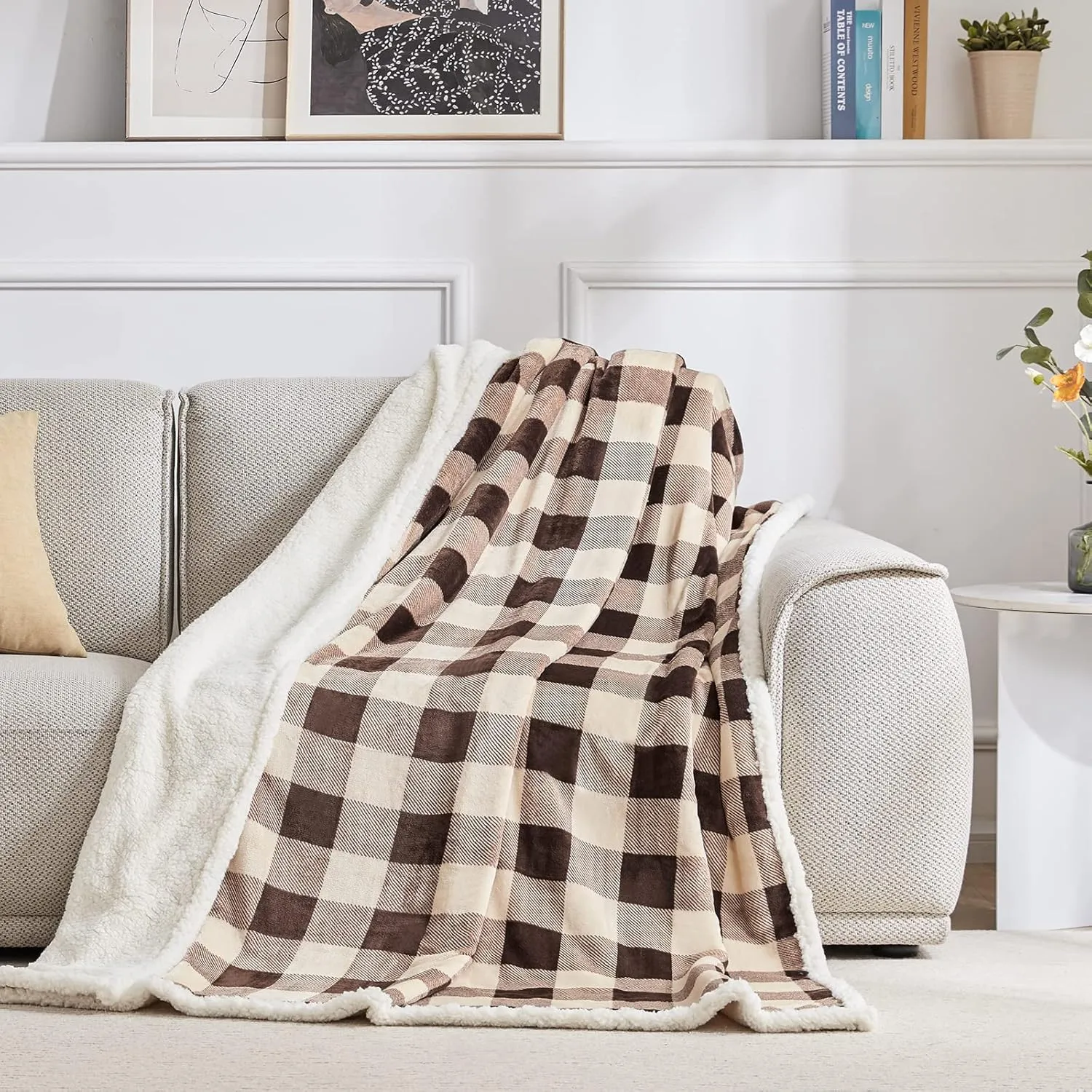 BEAUTEX Sherpa Fleece Throw Blanket, Super Soft Warm Buffalo Plaid Plush Blankets and Throws, Lightweight Cozy Fuzzy Blanket for Couch Sofa Bed (Brown, Throw 50" x 60")