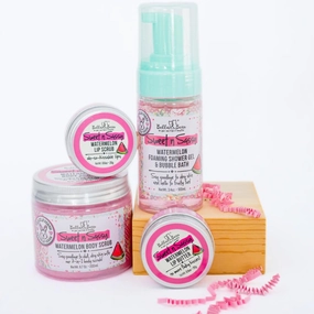 Bella & Bear Sweet 'n; Sassy MIdi Bath & Body Gift Set with Foaming Shower Gel & Bubble Bath, Body Scrub & Lip Scrub and Lip Butter. Great Gifts for Women Birthdays, Girlfriends, Bridesmaids