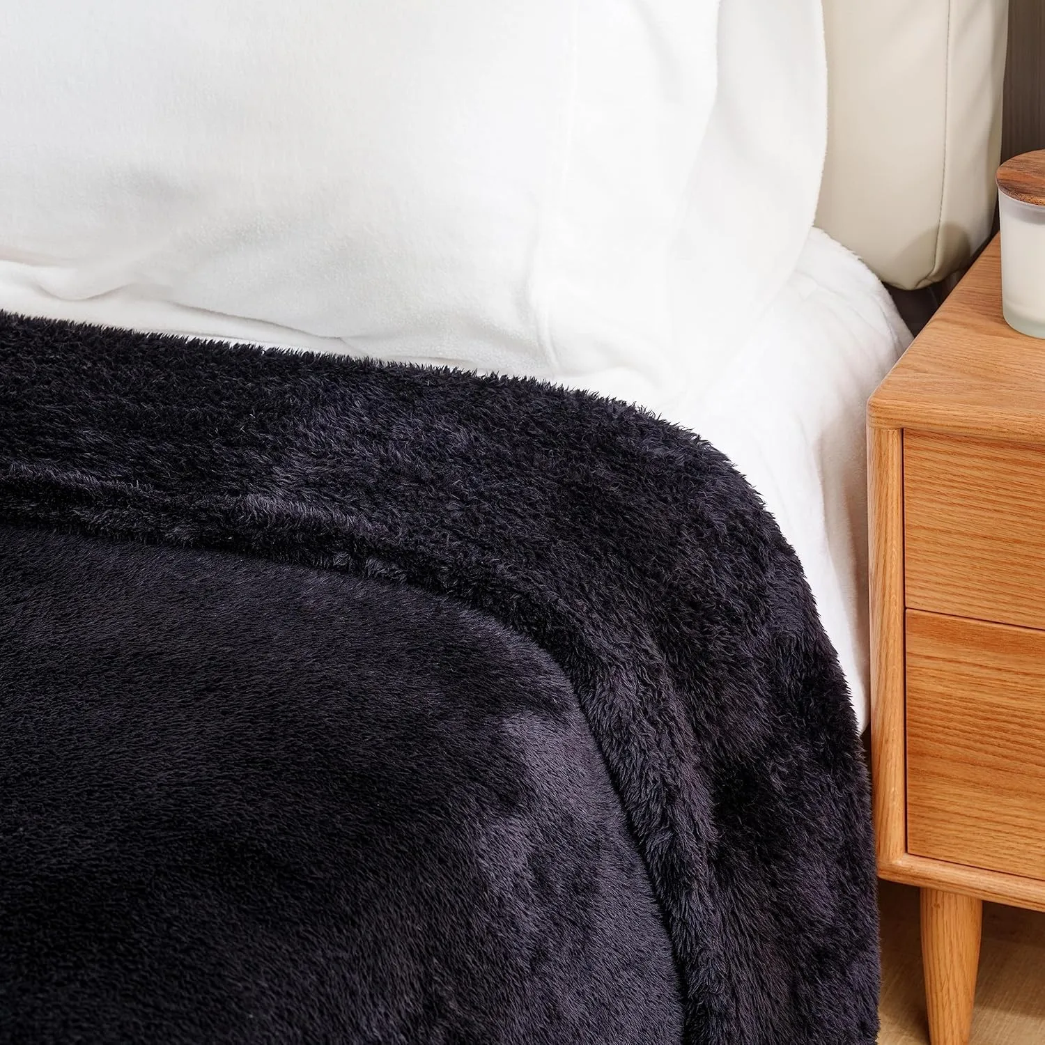 Berkshire Blanket Classic Extra-Fluffy™ Plush Blanket, Twin Size Bed Blanket, Soft Fuzzy Fluffy Long Hair Blanket for Couch Sofa Bed, Black, 60x92 Inches