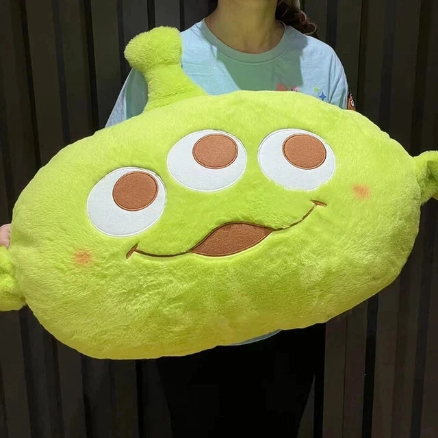 Big Plushy Pillow Blankets - Soft & Furry