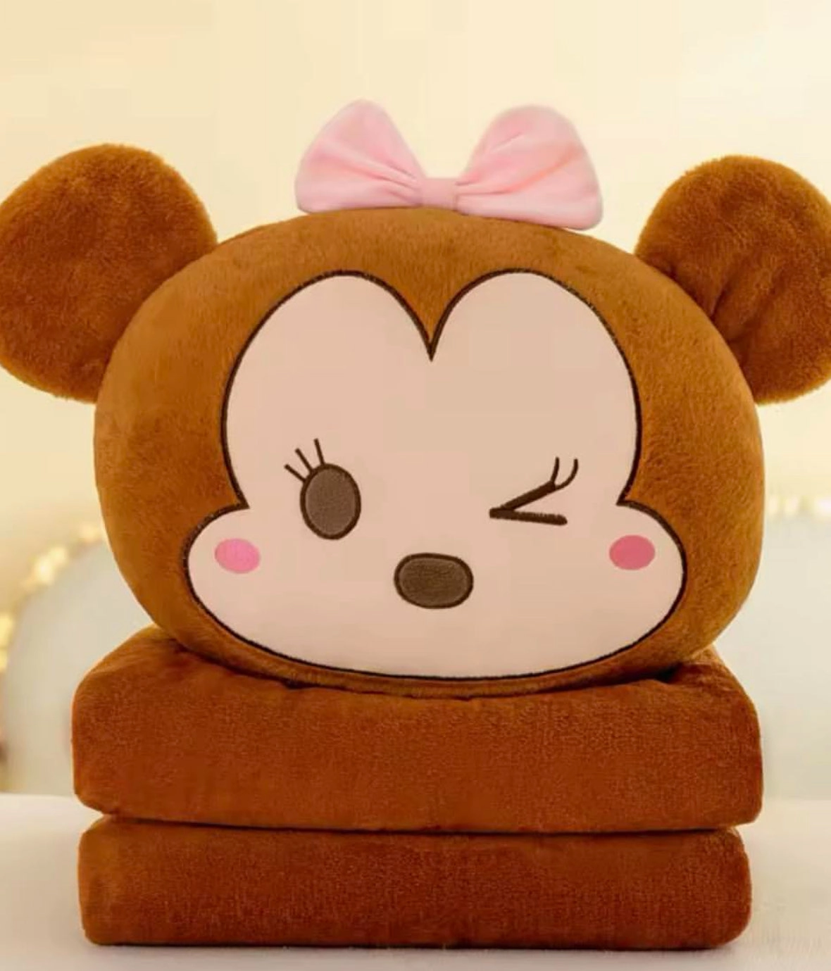 Big Plushy Pillow Blankets - Soft & Furry