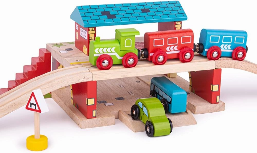 Bigjigs Rail, Overground Station, Wooden Toys, Wooden Train Shed, Train Toys, for 3 4 5 Year Olds