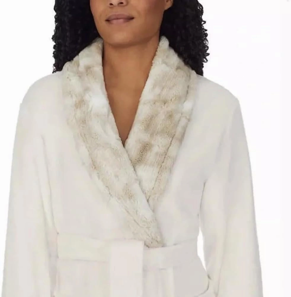 Carole Hochman Women's Shawl Collar Plush Robe