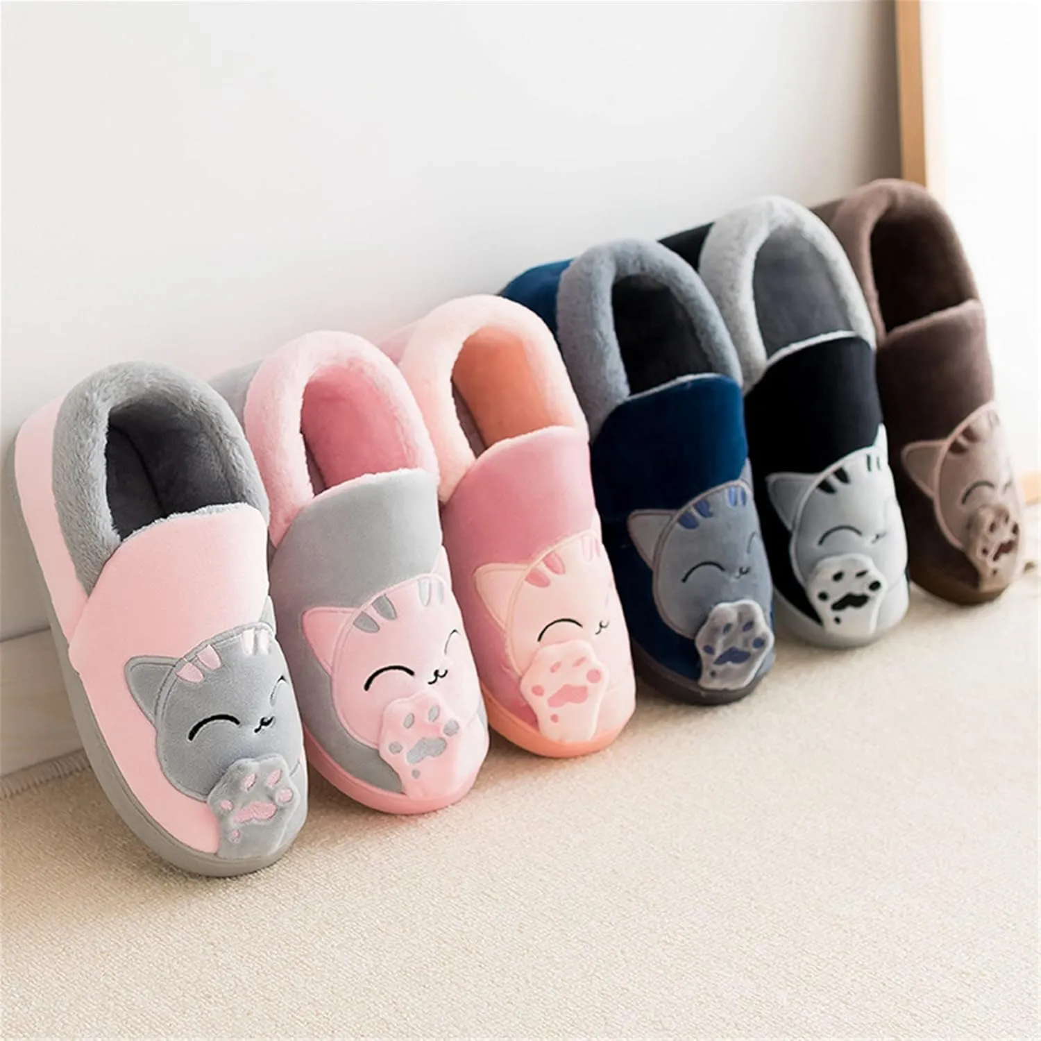 Cat slippers Cartoon animal slippers Women slippers Men slippers Winter slippers Plush slippers home shoes Warm slippers Soft comfortable Cotton shoes