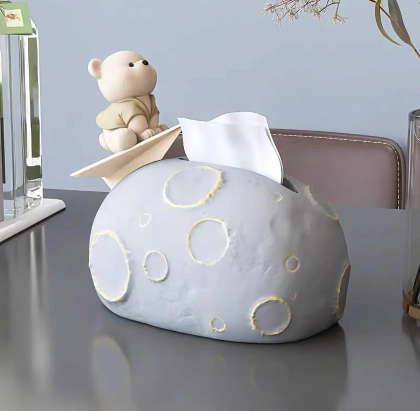 Charming Animal Tissue Holder