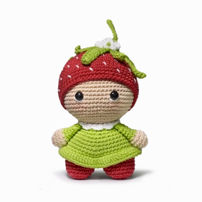 Circulo Amigurumi Kit "Too Cute" Strawberry