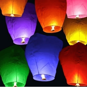 Colorful Flying Chinese Sky Lanterns
