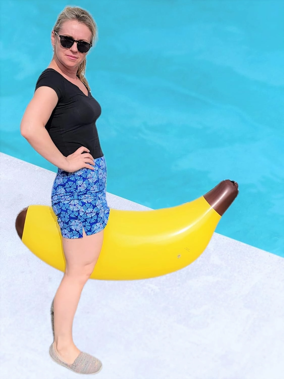 Cool Yellow Inflatable Banana (44") Vinyl. Safe Inflate Fruit. Pool Toy. Party Decoration.