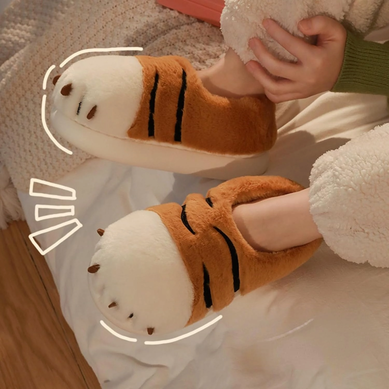 Cute Fluffy Slippers for Women Teen Girls Kawaii Animal Panda Fuzzy Furry Cozy Warm Soft Plush Fleece Comfy Home Slides Non-Slip