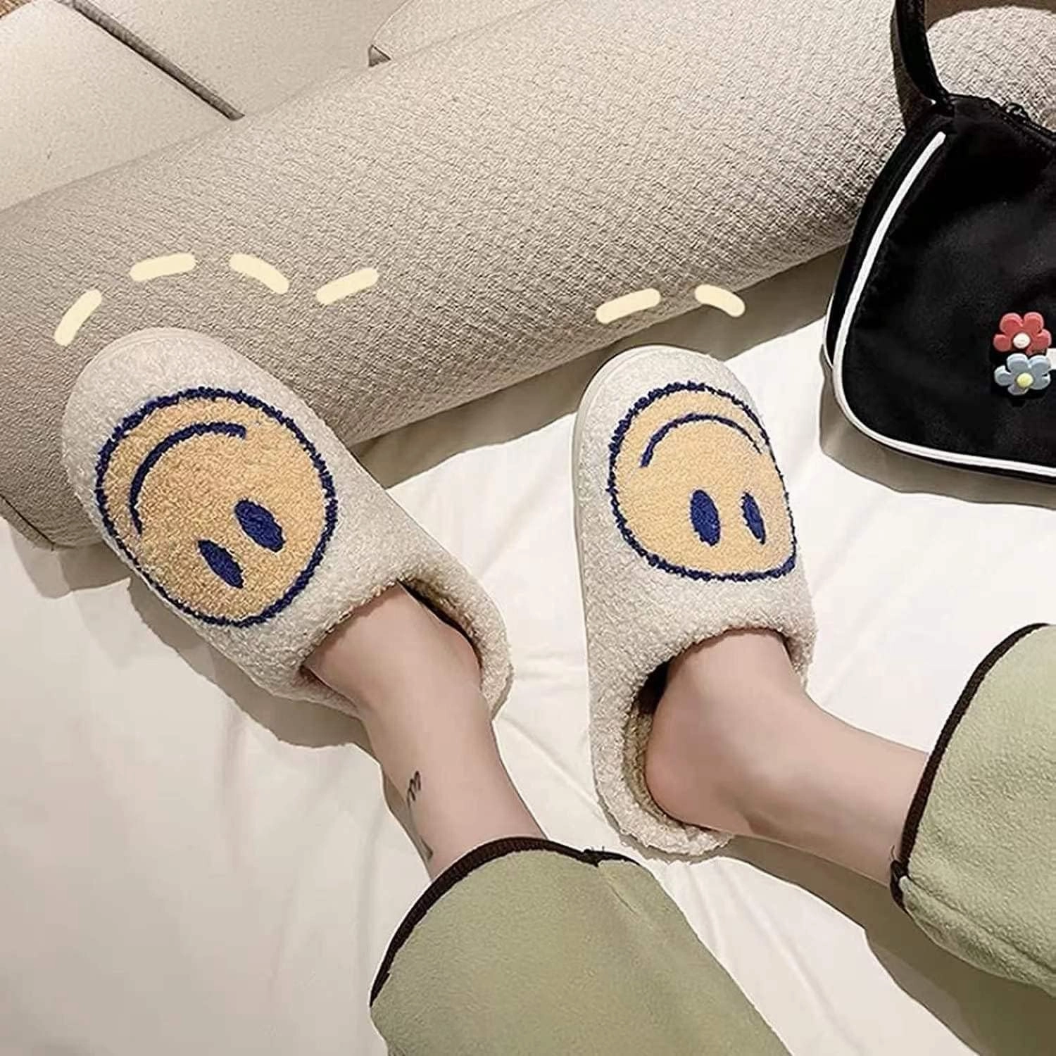 Cute House Slippers for Women & Men - Memory Foam Retro Happy Face Shoes - Cozy Indoor/Outdoor Fuzzy Plush Slip-On Comfy Trendy