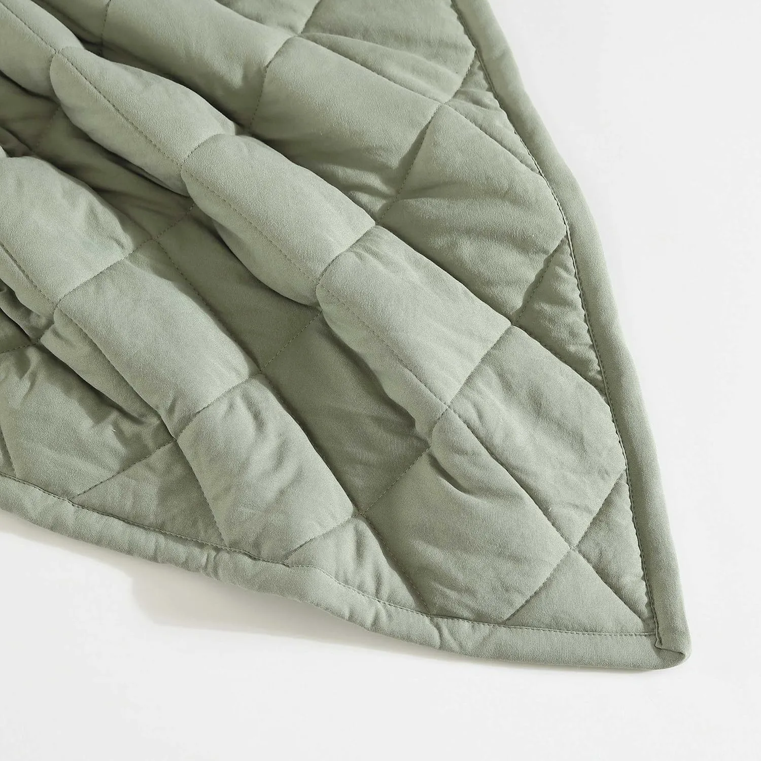 Eddie Bauer - Twin Blanket, Soft & Cozy Bedding, Quilted Home Decor (Classic Solid Green, Twin)