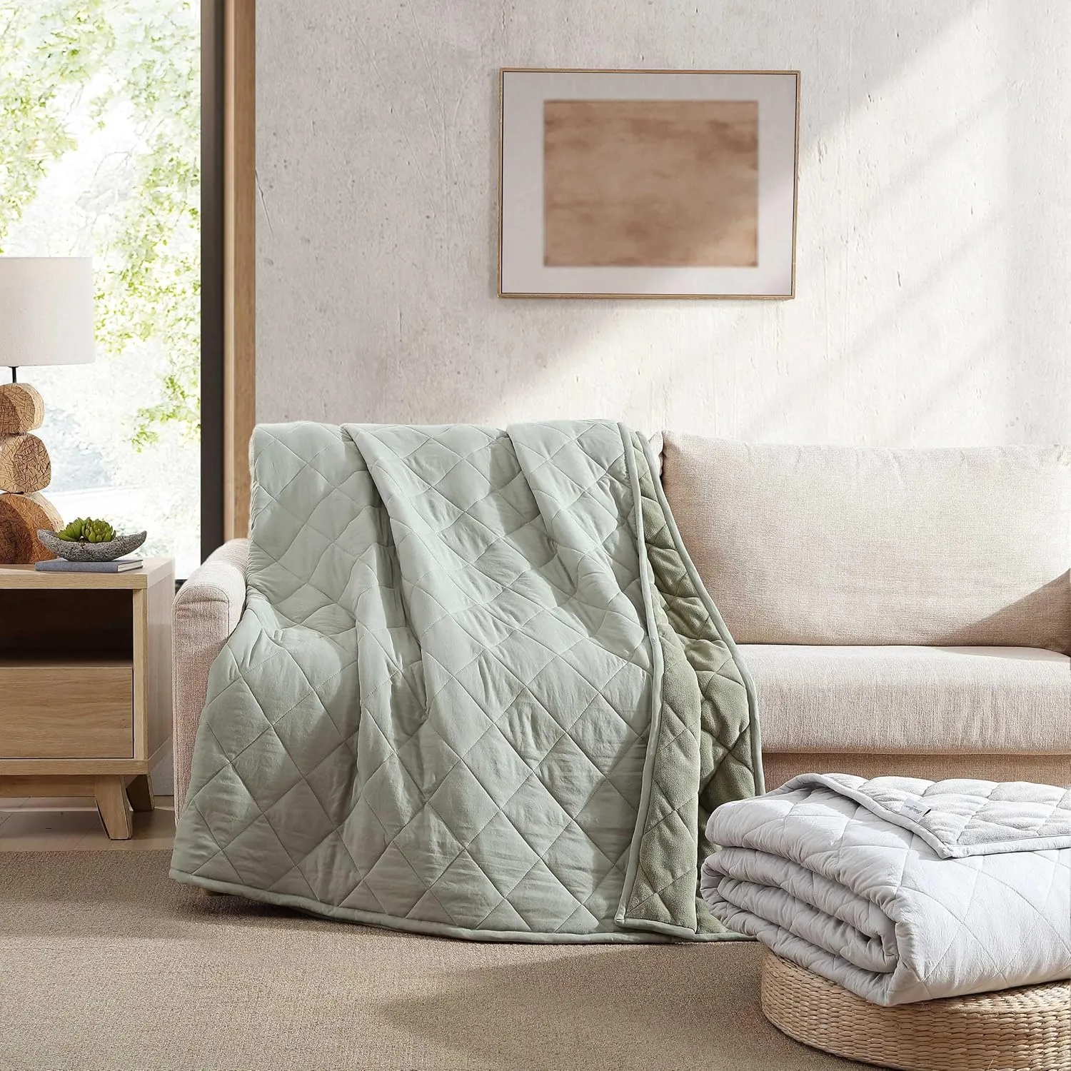 Eddie Bauer - Twin Blanket, Soft & Cozy Bedding, Quilted Home Decor (Classic Solid Green, Twin)