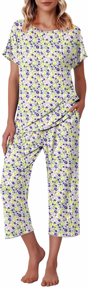 Ekouaer Women's Capri Pajama Sets Floral Print Short Sleeve Sleepwear Top and Capri Pants 2 Piece Loungewear with Pockets
