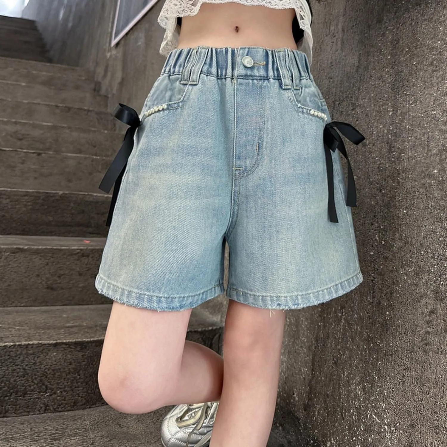 Girls Cute Pearl Bow Denim Shorts Elastic High Waist Wide Leg Jeans Shorts with Pockets Casual Retro Jeans