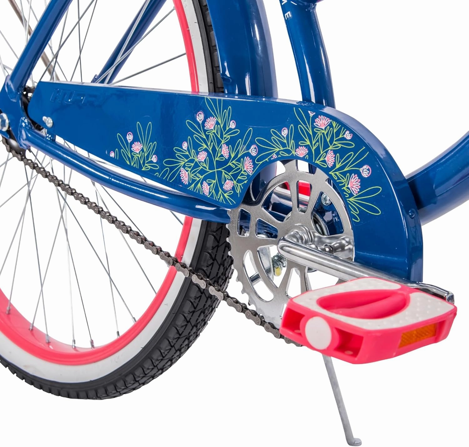 Huffy Cruiser Bike, Fairmont or Woodhaven Model, 20/24/26 Inch Sizes, Perfect for Casual Rides, Ergonomic Upright Design, Fenders Prevent Spray, Rear Rack and Basket Available, Simple Coaster Brakes