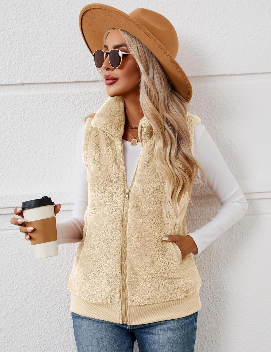 LOMON Womens Fuzzy Fleece Vest, Casual Warm Sleeveless Zip Up Sherpa Vest Jacket with Pockets for Fall/Winter