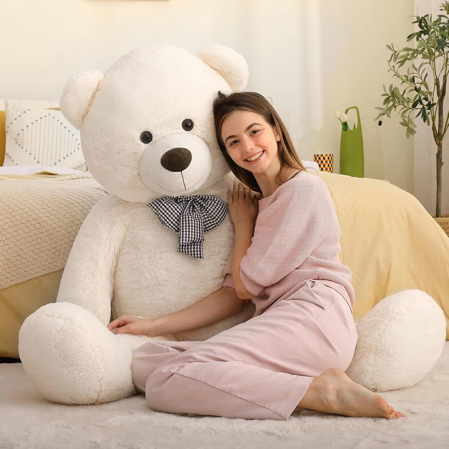 MaoGoLan Giant White Teddy Bear Stuffed Animal 5 Feet,Soft Cuddly Smiling Face Big Teddy Bear Plush Gift for Boyfriend Girlfriend