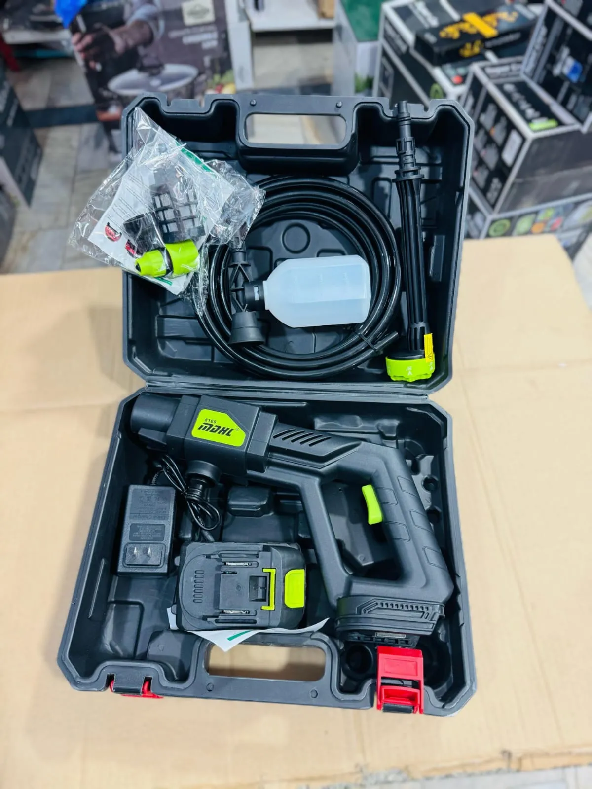 MDHL Rechargeable Pressure Washer