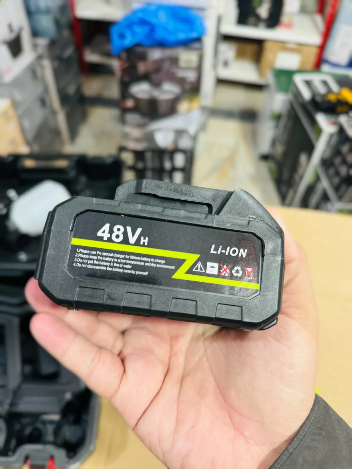MDHL Rechargeable Pressure Washer