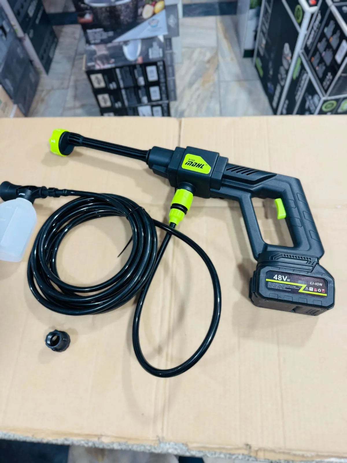 MDHL Rechargeable Pressure Washer