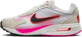 Nike Air Max Solo Women's Shoes (FN0784-102, Summit White/Bright Crimson/Fierce Pin) Size 12