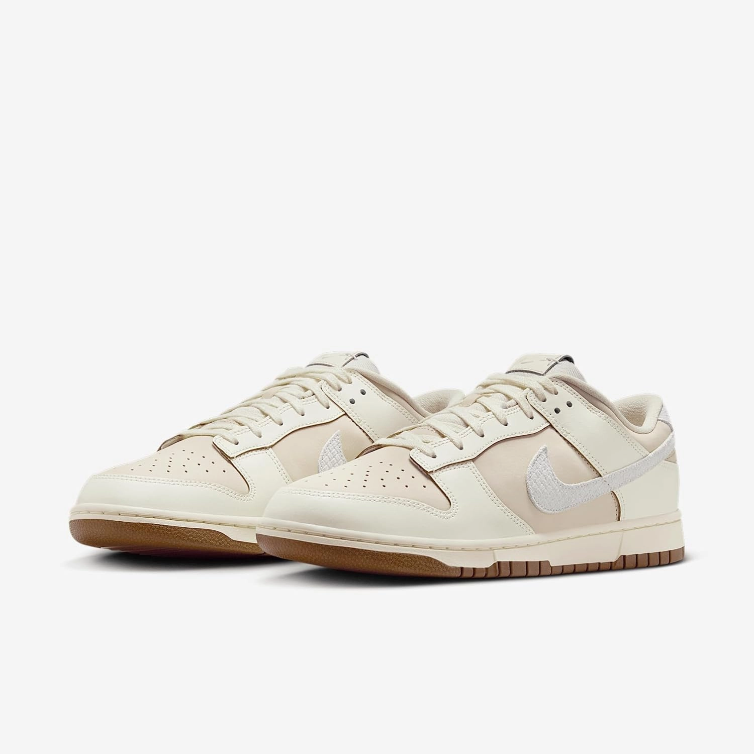 Nike Dunk Low Retro Shoes (IB8864-211, Pearl White/Pale Ivory/Light British Tan/Sail)
