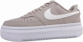 NIKE Women's Gymnastics Shoe