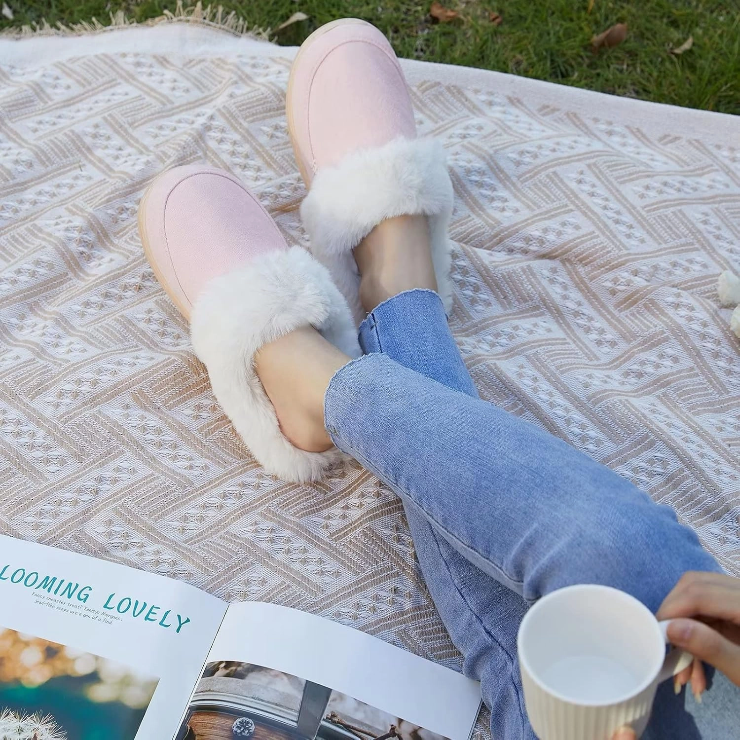NineCiFun Women's and Men's Suede House Slippers Slip on Fuzzy Slippers with Faux Fur Lining Indoor Outdoor Home Shoes with Rubber Sole