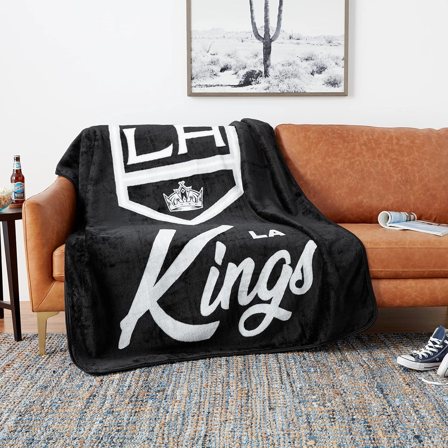 NORTHWEST NHL Unisex-Adult Raschel Throw Blanket