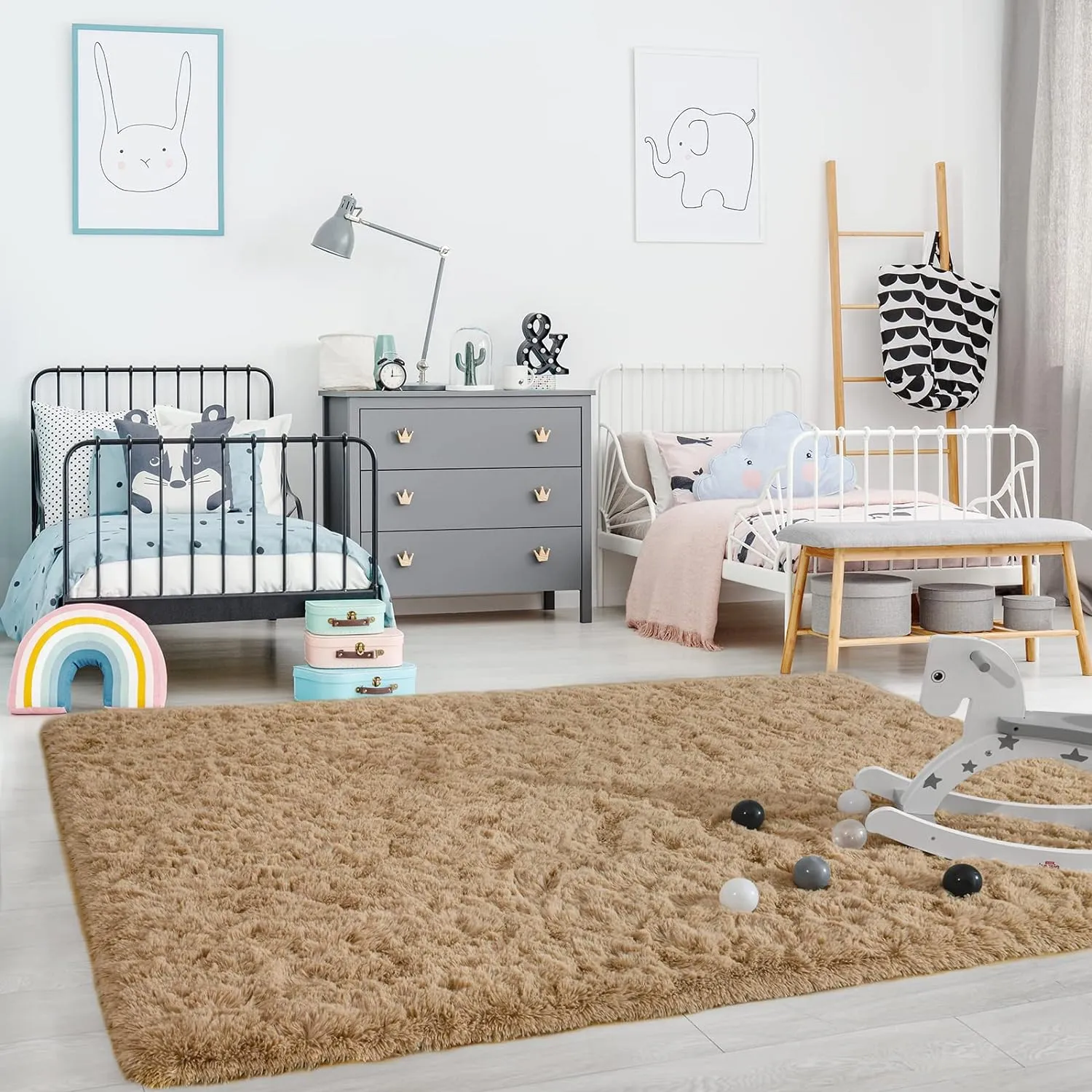 Ompaa Fluffy Area Rugs, Super Soft Shaggy Rug Fuzzy Long Fur Carpets for Bedroom Living Room Decor, 4 x 6 Feet Beige