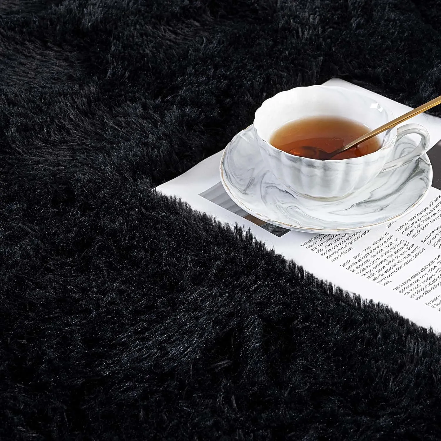 Ompaa Super Soft Fluffy Bedroom Area Rug 4x6 Feet Black Living Room Shag Rugs, Faux Long Fur Non-Slip Carpet for Kids Babys Girls Boys Rooms, Nursery Dorm Playroom Modern Indoor Decor