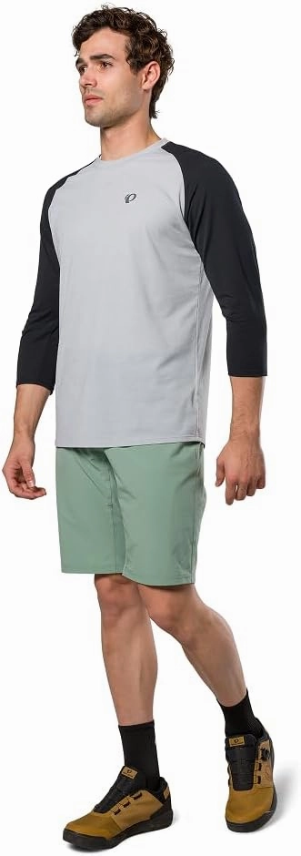 PEARL IZUMI Men's Mountain Bike Short. Detachable Chamois Liner & Two Zippered Pockets. Comfortable & Durable 11.5" Inseam.