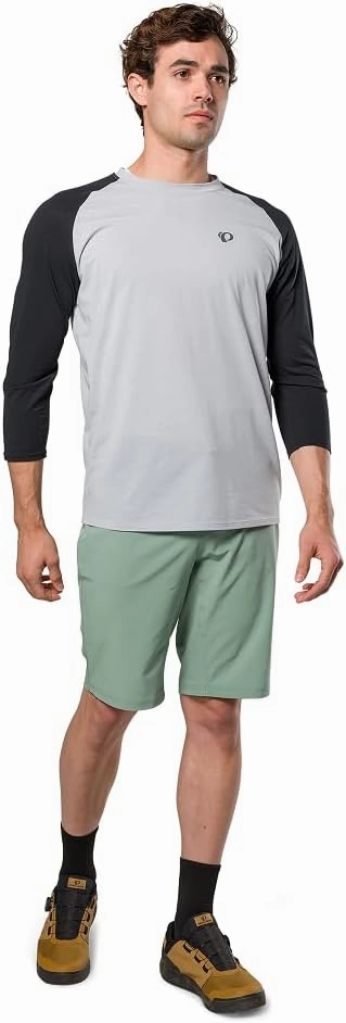 PEARL IZUMI Men's Mountain Bike Short. Detachable Chamois Liner & Two Zippered Pockets. Comfortable & Durable 11.5" Inseam.