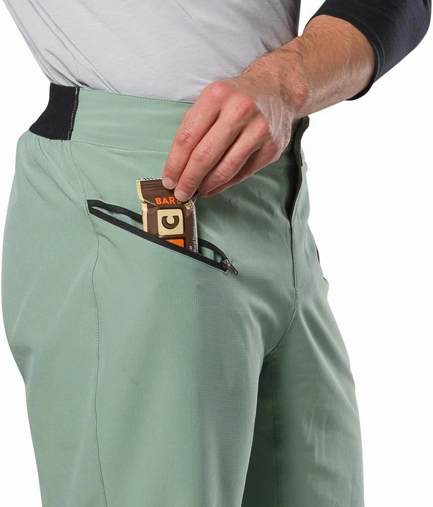 PEARL IZUMI Men's Mountain Bike Short. Detachable Chamois Liner & Two Zippered Pockets. Comfortable & Durable 11.5" Inseam.