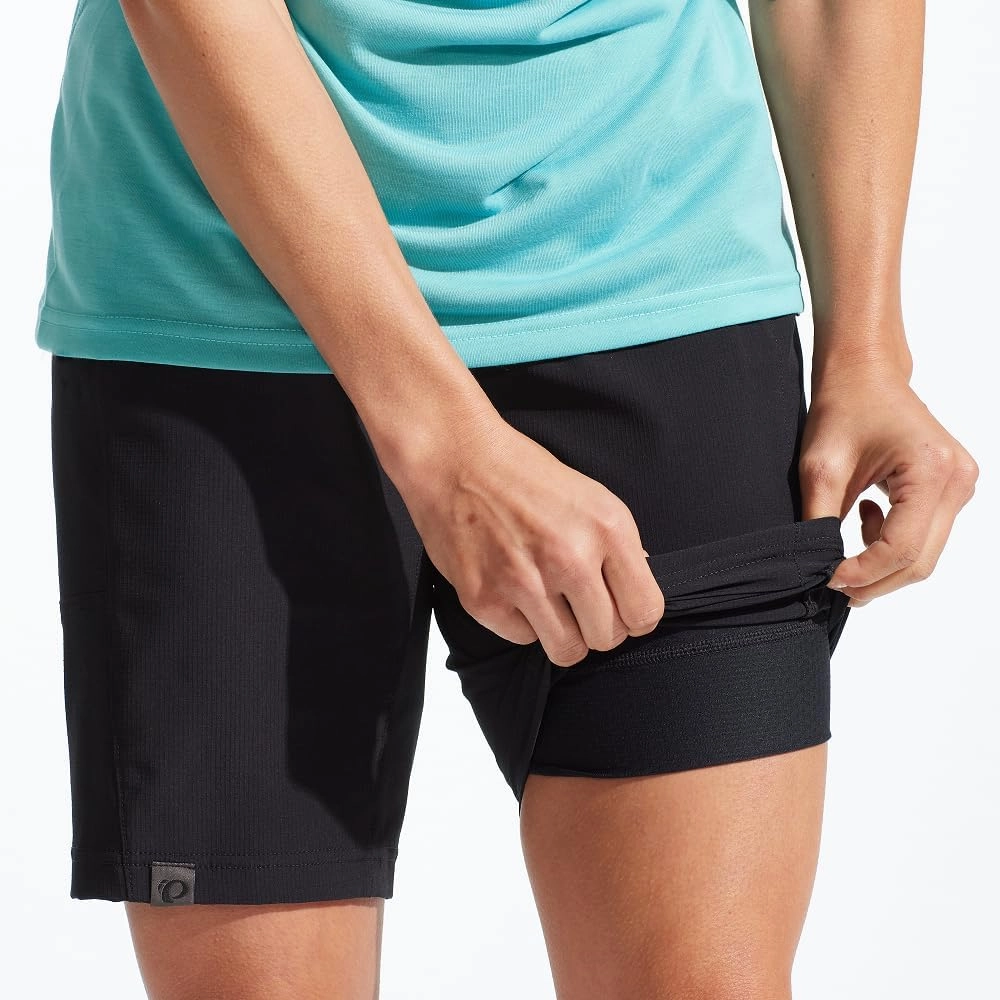 PEARL IZUMI Women's Mountain Bike Short. Detachable Chamois Liner & Two Zippered Pockets. Comfortable & Durable 9.5" Inseam
