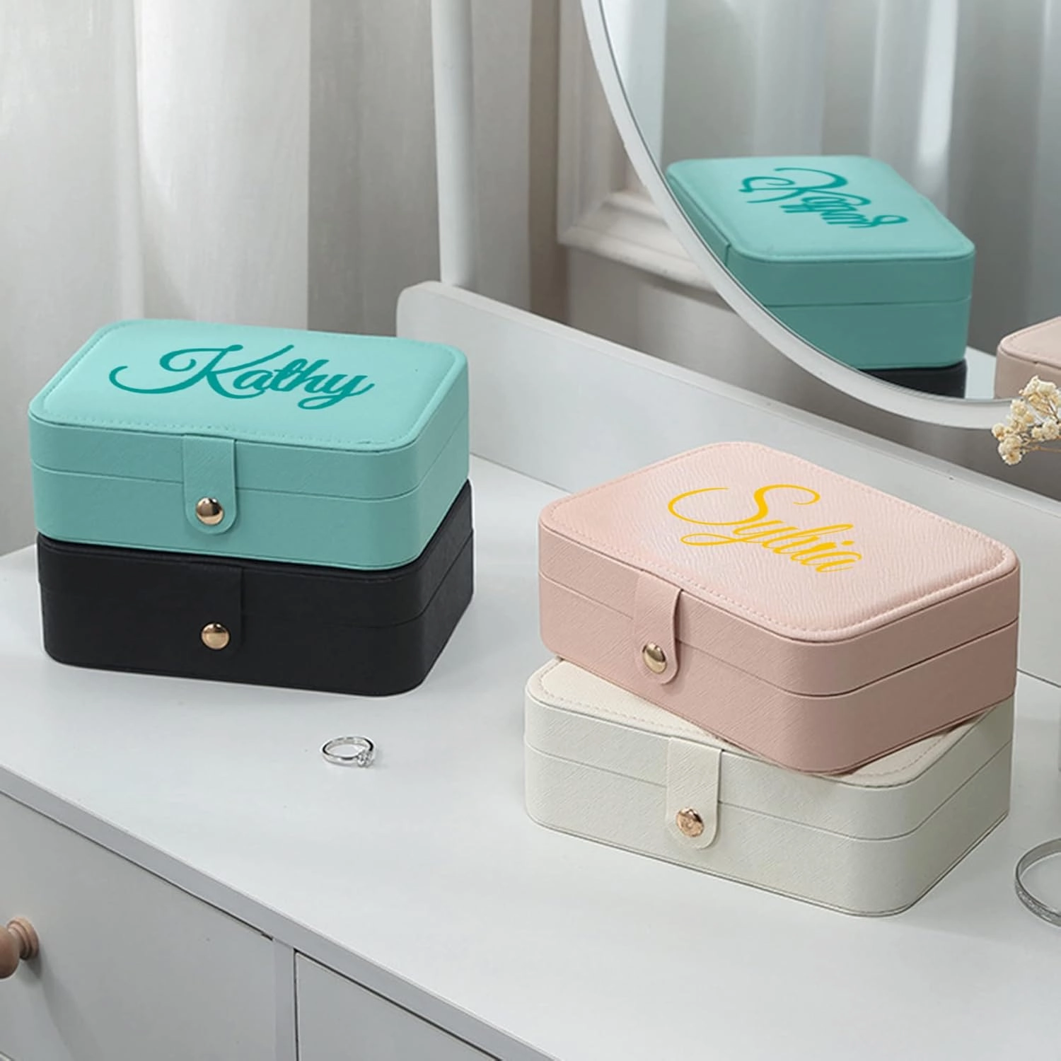 Personalized Leather Jewelry Box with Name Custom Travel Jewelry Case Small Jewelry Organizer Gifts for Women Girl Bridesmaid