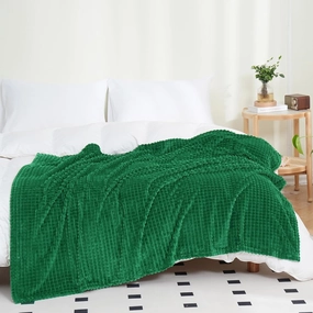 Puncuntex Flannel Fleece Throw Blanket Classic Green 60"×80",Super Soft Plush Cozy Blanket with Square Grid Design Luxury for Couch Sofa Chair