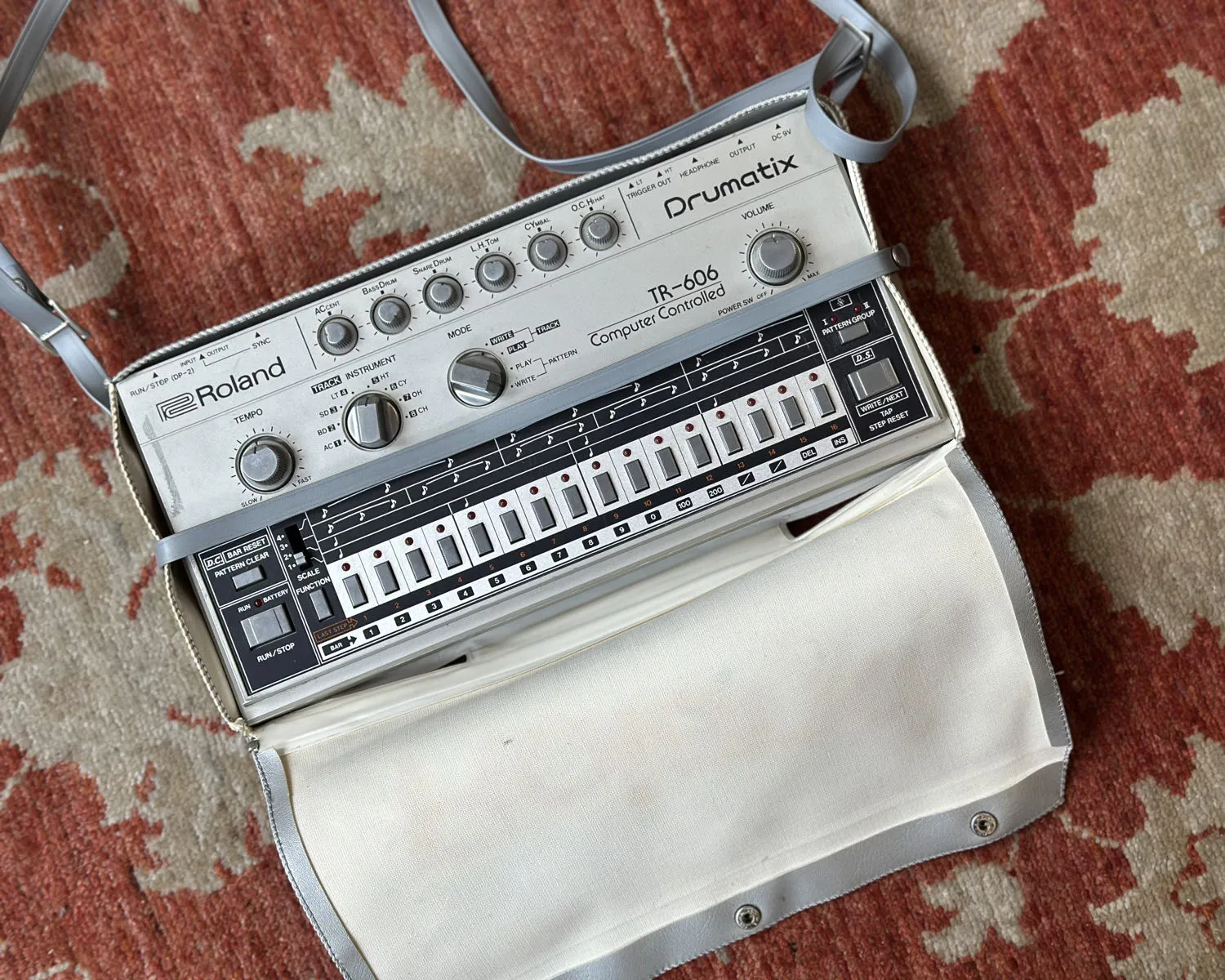 Roland TR-606 Drumatix w/ Original Carry Case & MIDI Converter