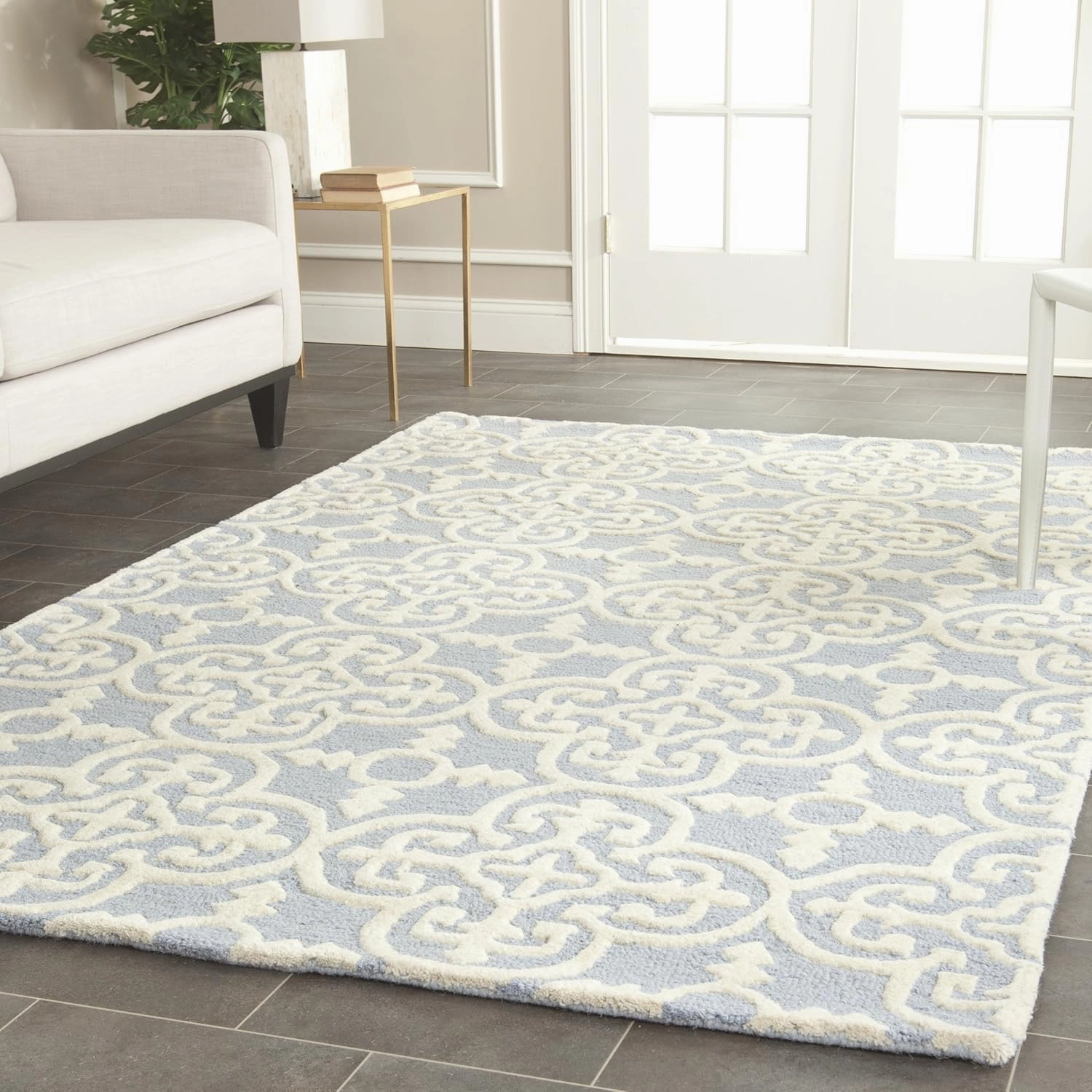 SAFAVIEH Cambridge Collection 3' x 5' Light Blue/Ivory CAM133A Handmade Moroccan Premium Wool Area Rug
