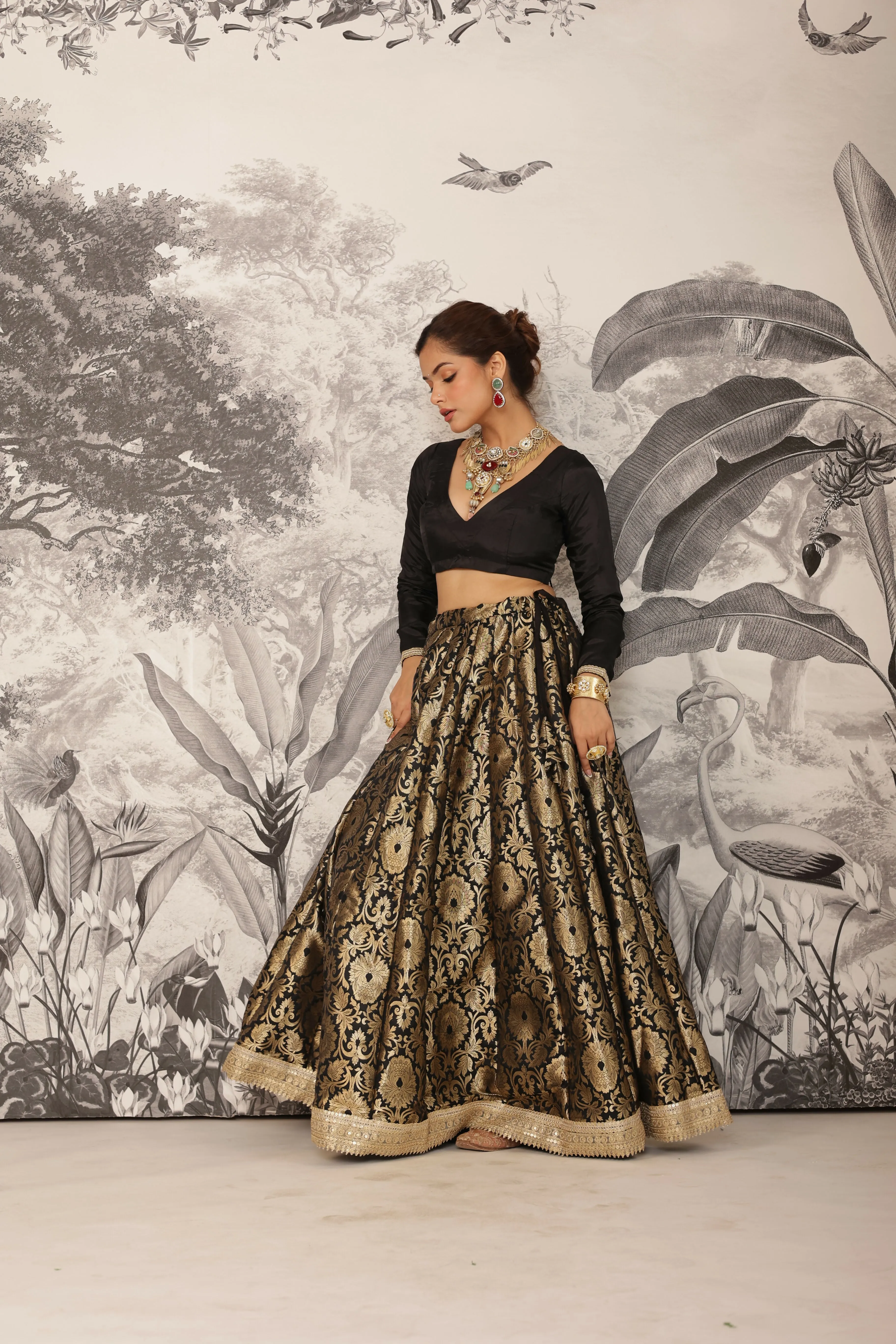 Simran Black Banarasi Brocade Slik Lehenga