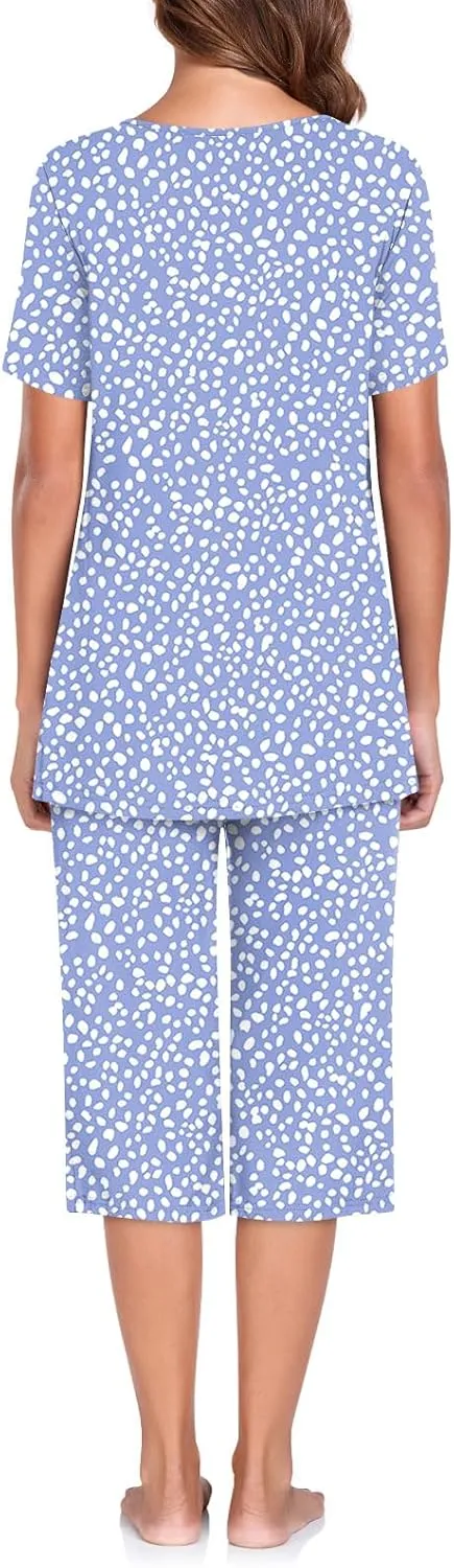 TAOHUADAO Women's Pajamas Set with 2 Pockets Capri Pants with Short Sleeve Top Ladies Sleepwear