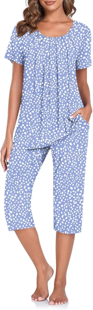TAOHUADAO Women's Pajamas Set with 2 Pockets Capri Pants with Short Sleeve Top Ladies Sleepwear