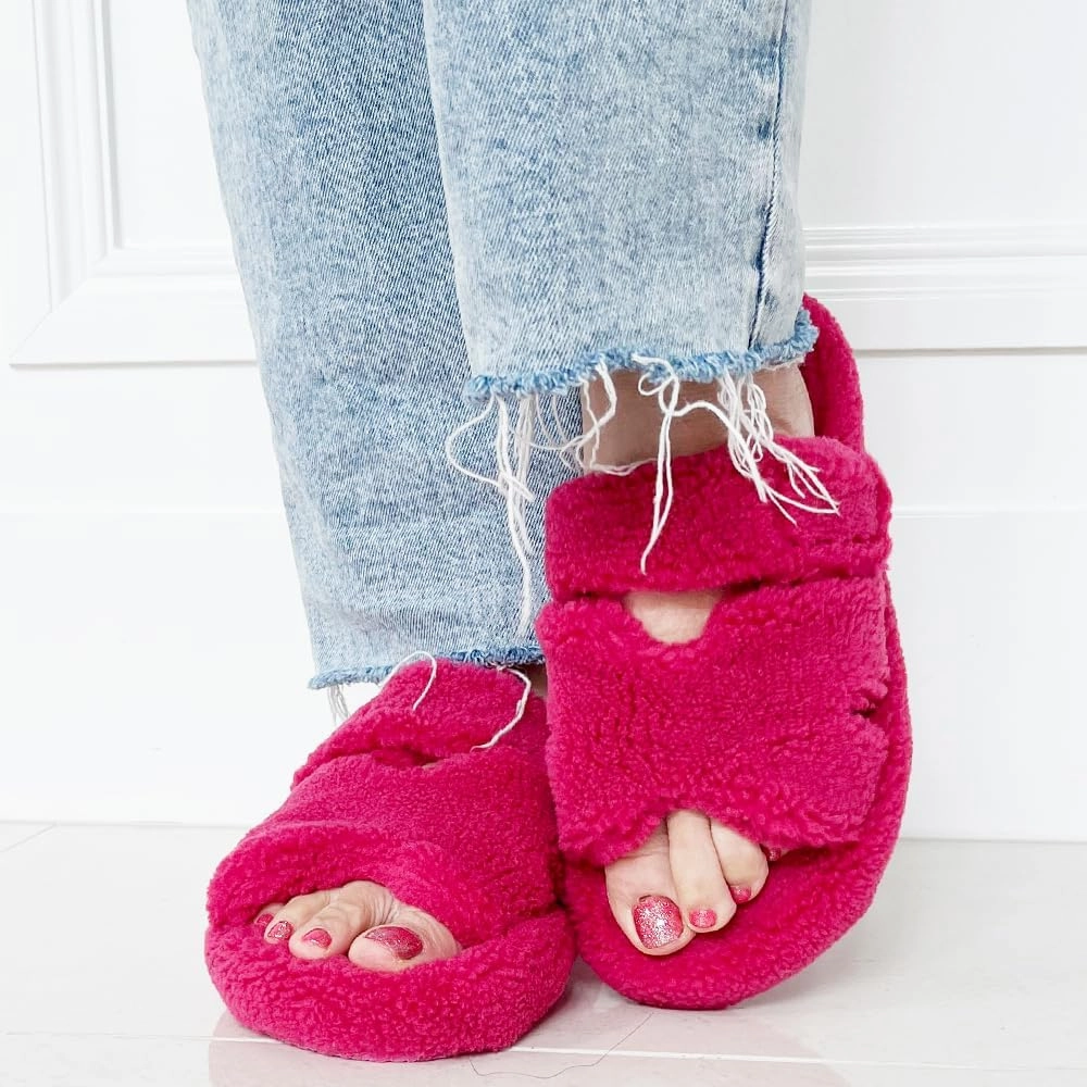 TRENDSUP Open Toe Slippers for Women, Adjustable, Memory Foam, Fuzzy Fur Lining, Non Slip Sole