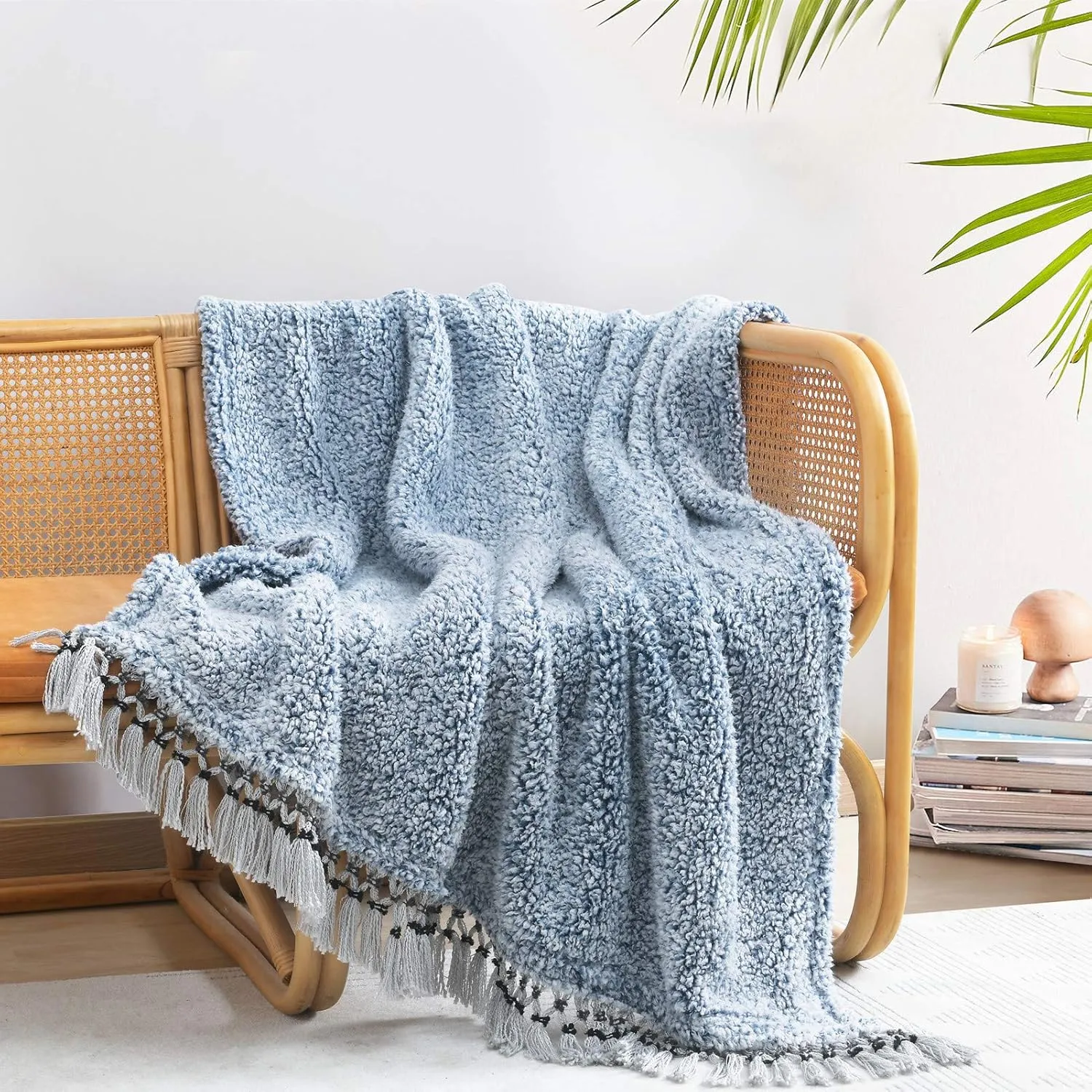 Ultra Soft Cozy Sherpa Throw Blanket, Light Weight Warm Decorative Throw Blanket with Tassel, 2 Tones Ombre Navy Blue Pattern Reversible Boho Style Blanket for Sofa, Couch, Bedroom,Travel, 60”x80”